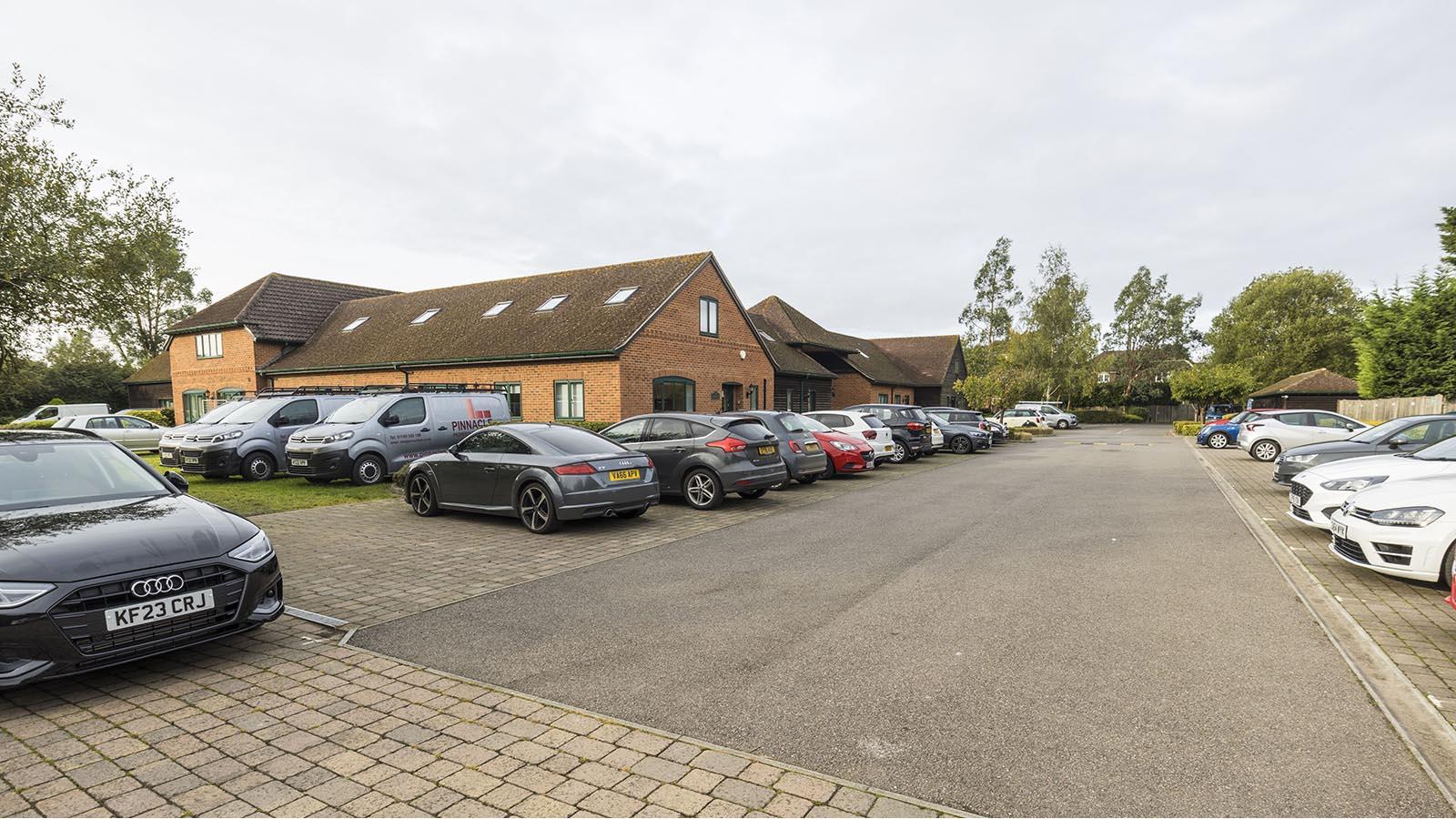 Units 1 to 12, Beech Court<br>Wokingham Road<br>Hurst, Nr  Reading<br>Berkshire<br>RG10 0RQ